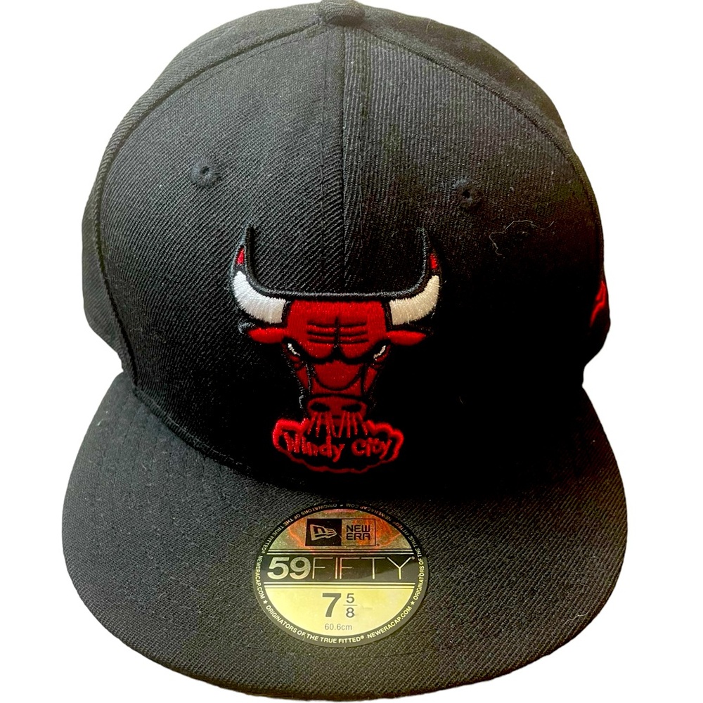 Hardwood Classic Chicago Bulls Windy City Fitted Cap